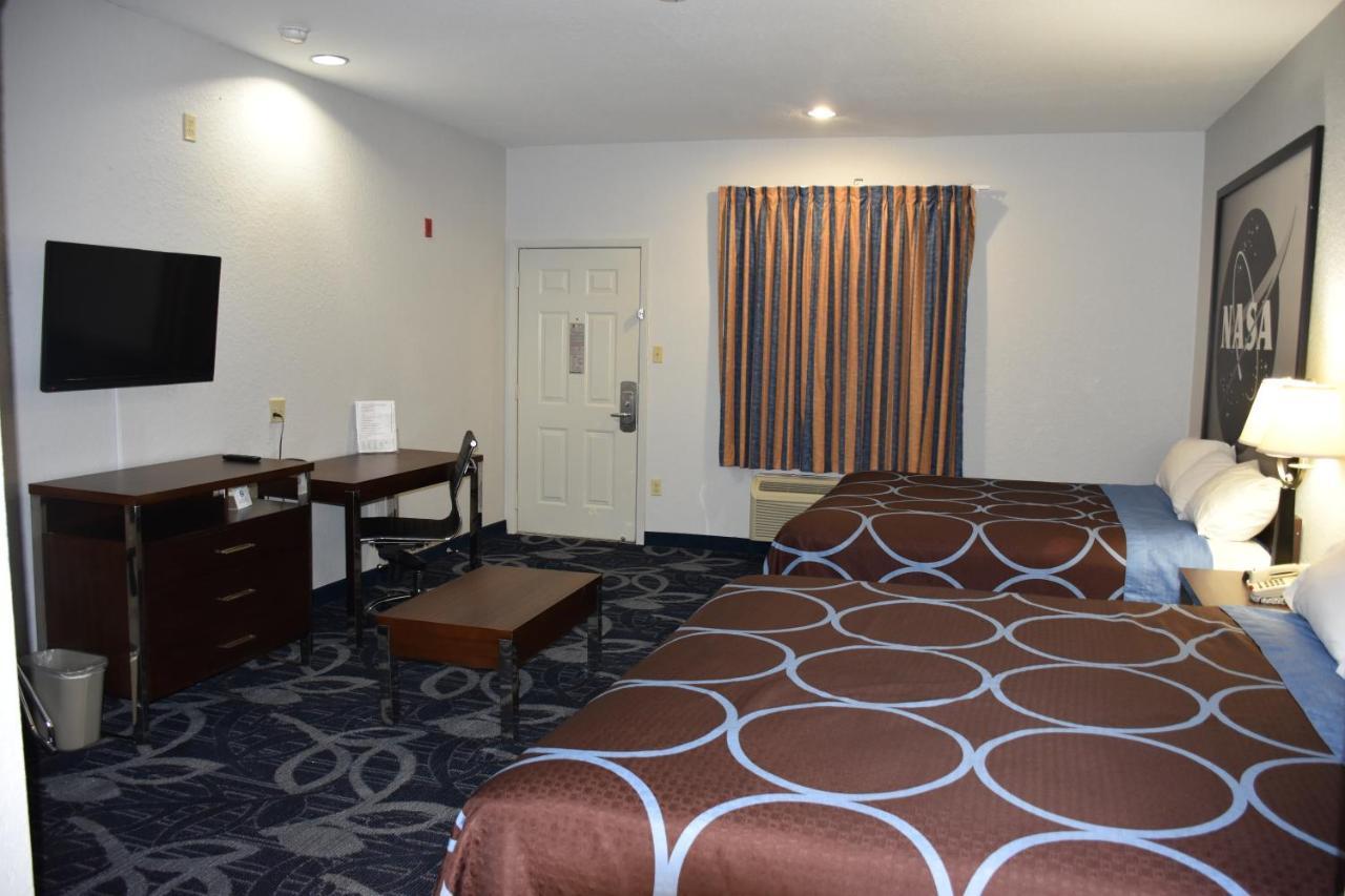 Hotel Super 8 By Wyndham Houston Hobby Airport South Exterior foto
